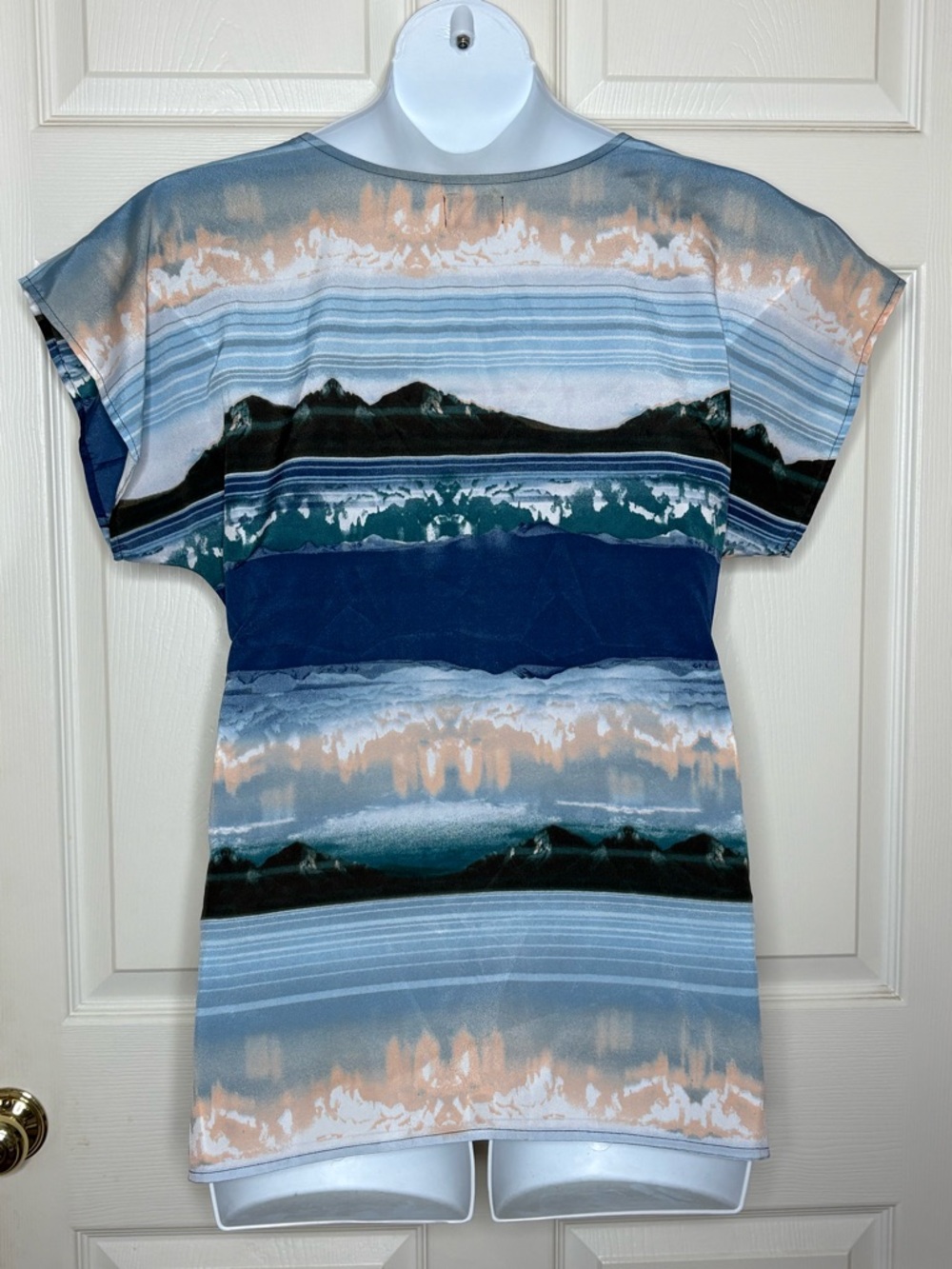 Vintage Show Me Your MuMu V-Neck Abstract Stripe Top in Navy, Teal, Cream - Picture 2 of 7